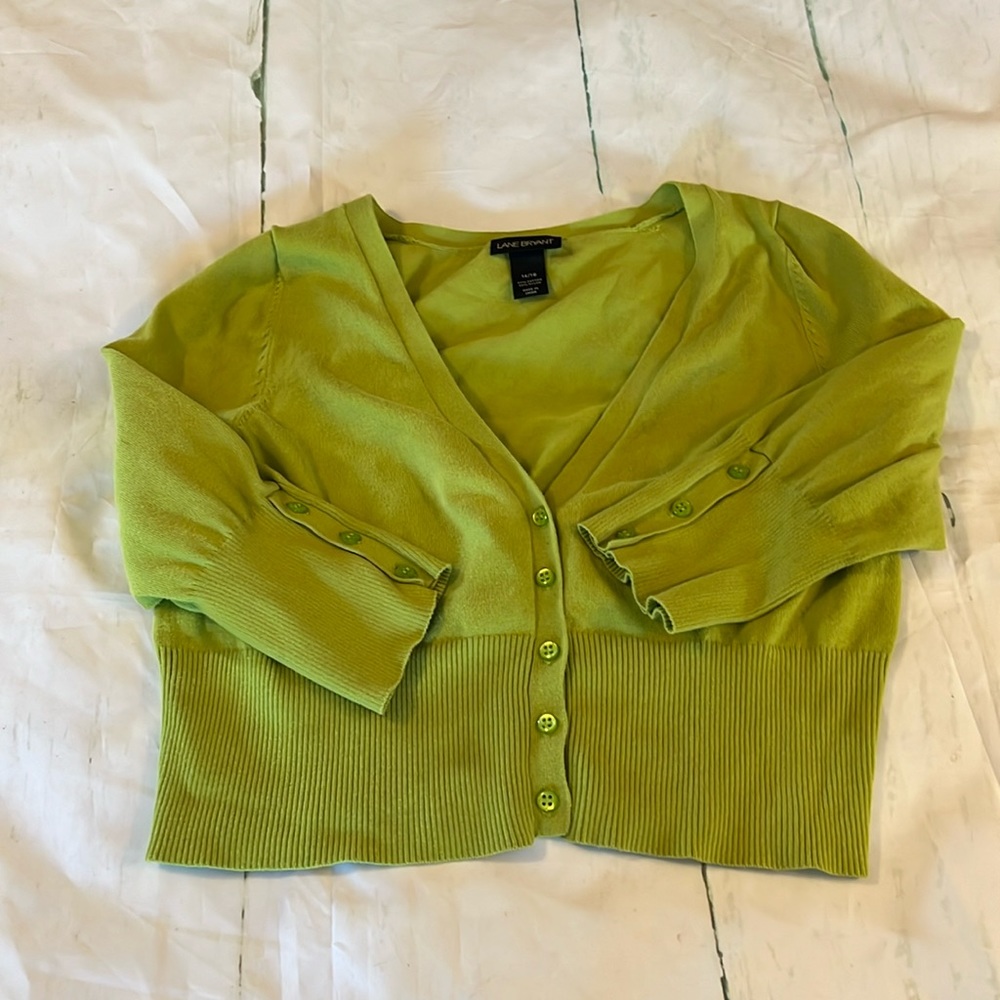 Lane Bryant short sweater size 14/16